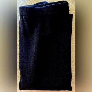 St John  collection knits skirt, black color, Size 14